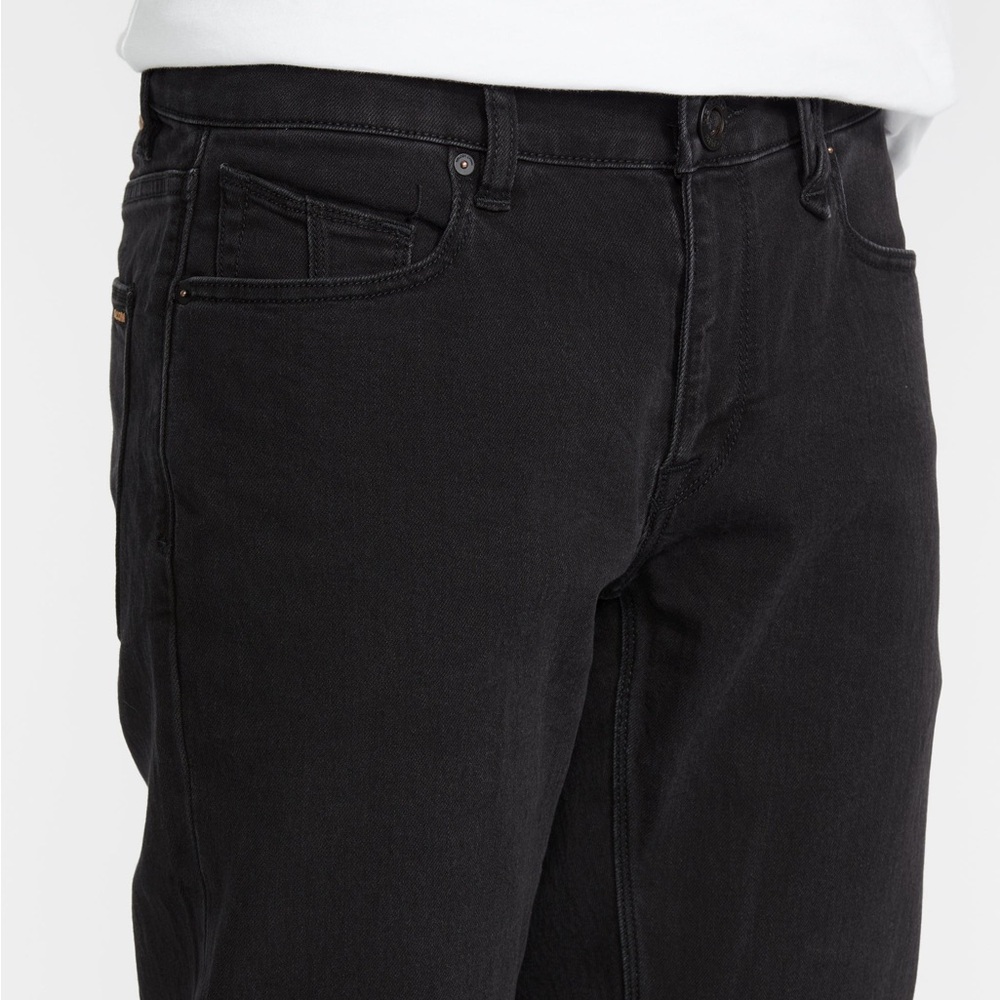 Men's Black NWT Volcom Vorta Jeans 32